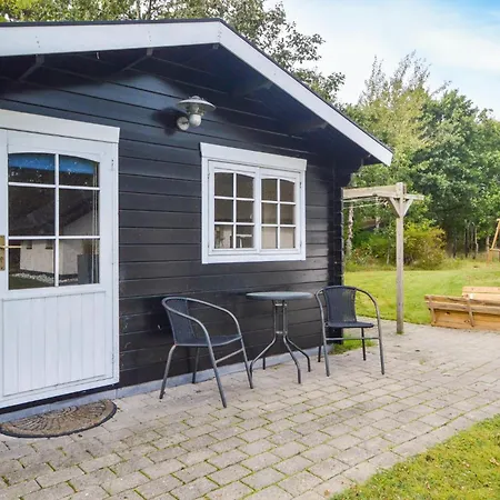 3 Bedroom Stunning In *